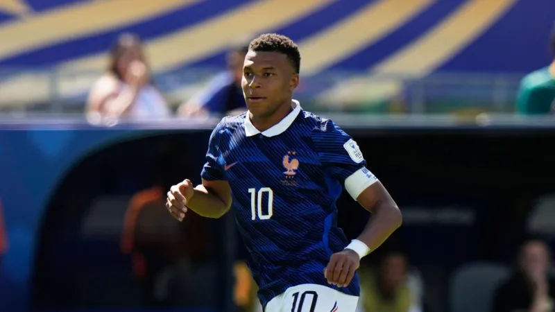 Mbappe Scores 17th World Cup Goal, Record 9th in Knockouts