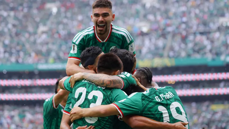Mexico vs South Africa: 3 Red Cards in World Cup Opener