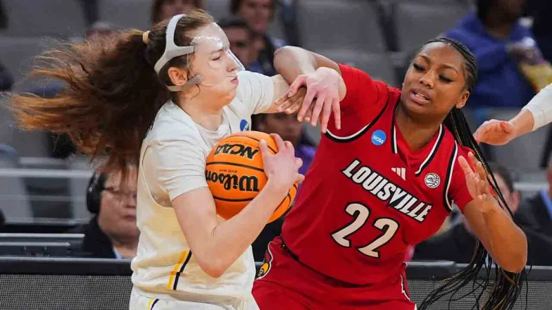 Michigan advances to Elite Eight with win over Louisville