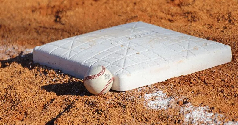 Middle School Baseball: Key Games & Standings
