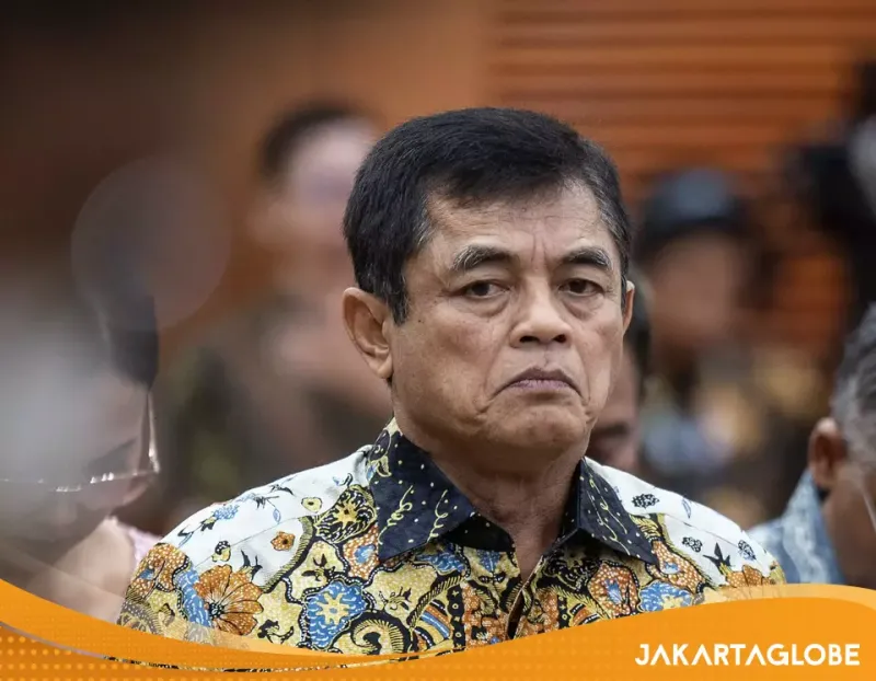 Minister Defers Action on Customs Chief Named in Corruption Case