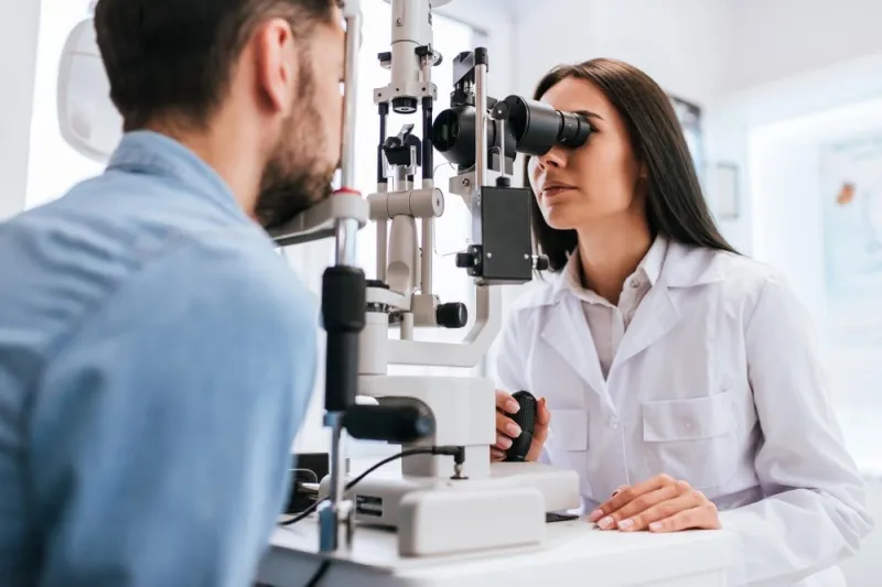 Moroccan Eye Doctors Warn of Care Gaps