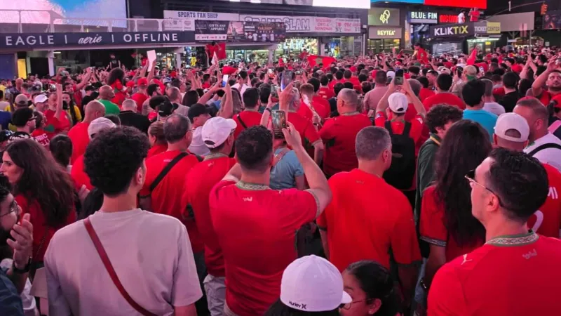 Morocco fans take over Times Square before World Cup match