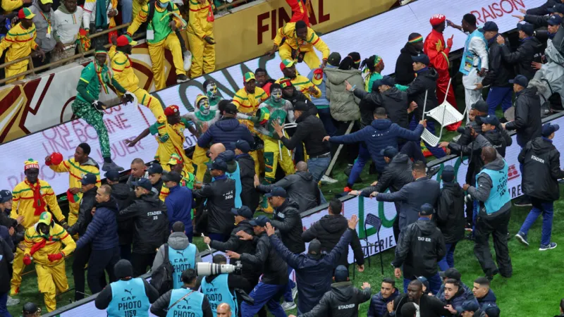 Morocco King Pardons 15 Senegalese Fans
