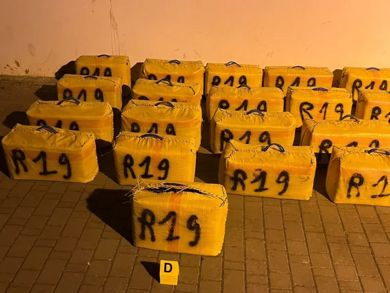 Morocco Seizes 1.9 Tons of Cannabis Resin in Two Operations