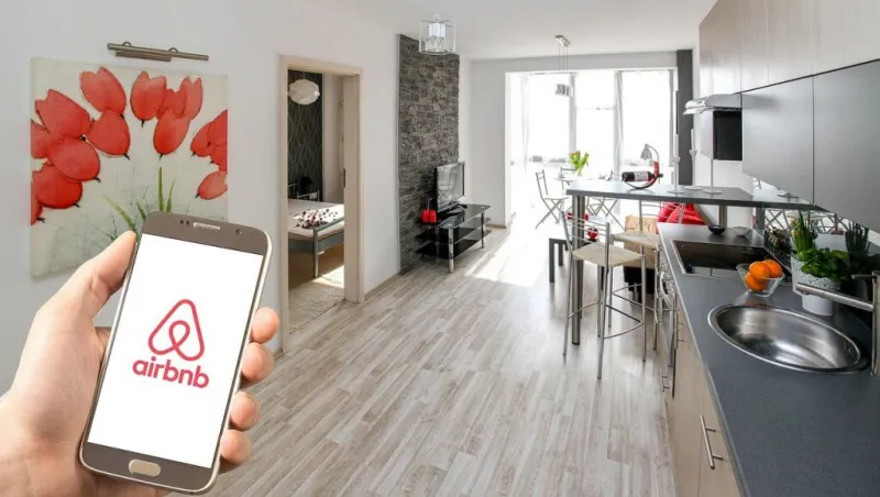 Morocco's Airbnb Market: Profit or Stagnation?