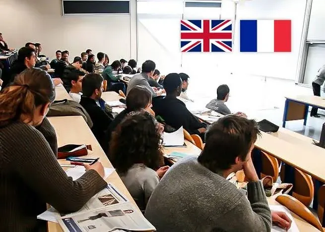 Morocco's Youth Shift from French to English
