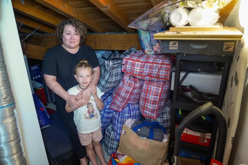 Mother with incurable cancer launches humanitarian project