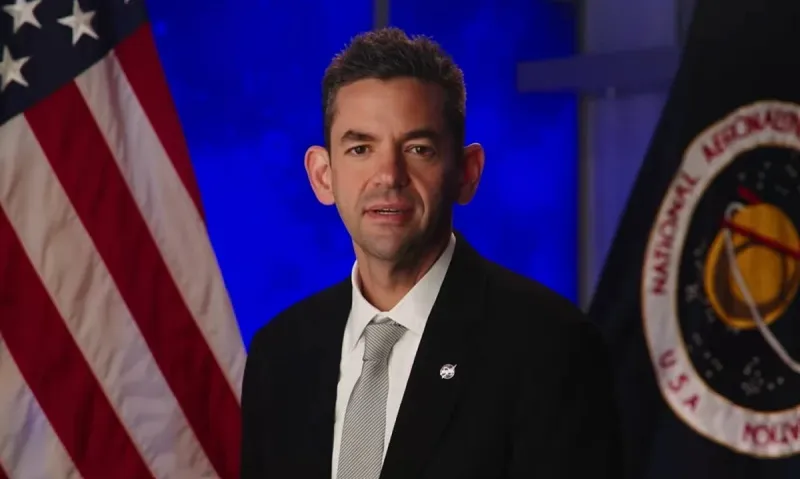 NASA Targets Moon Return by 2028, Lunar Base Plans