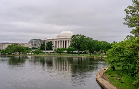 National Archives Tour Brings Founding Docs to US Cities