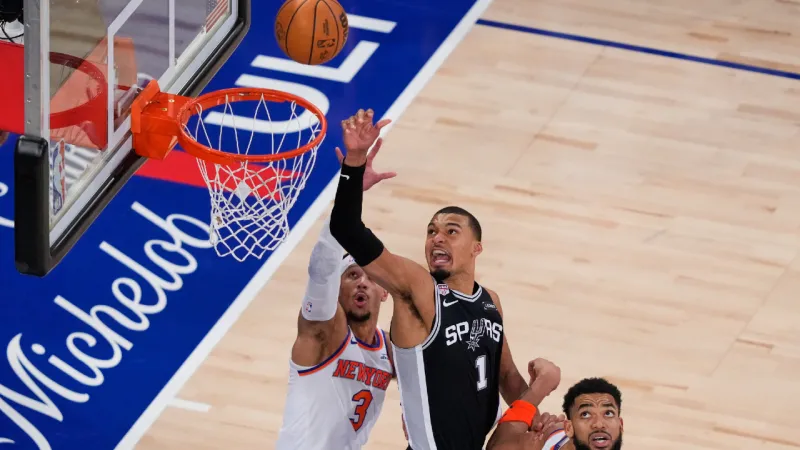 NBA Finals: Spurs Beat Knicks 108-96 in Game 3
