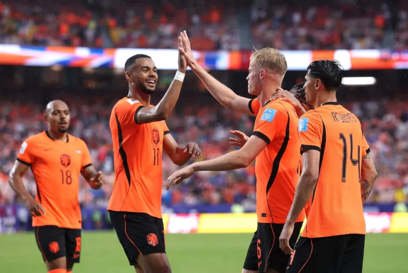 Netherlands qualify for World Cup round of 16, face Morocco