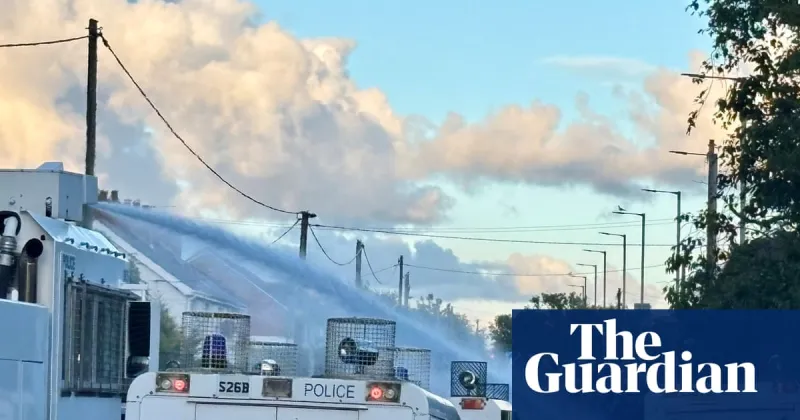 NI Police Use Water Cannon on Anti-Immigration Rioters