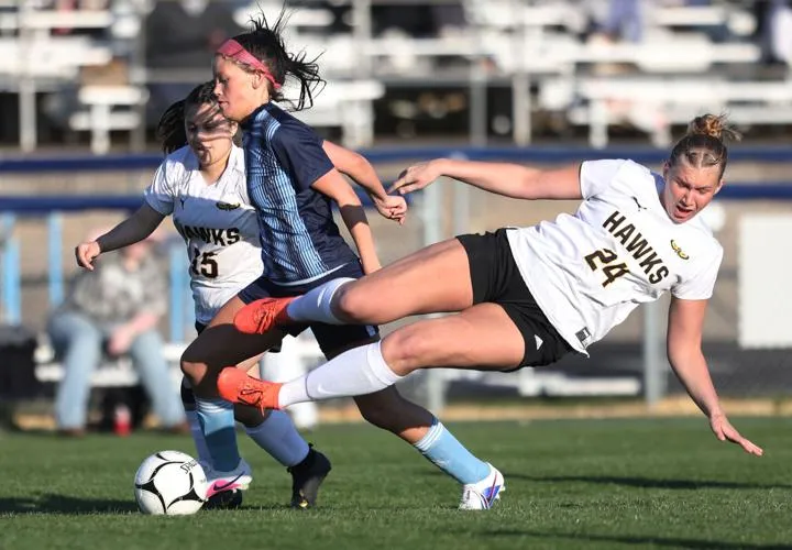 Northeast Girls Soccer Team Splits Opening Matches
