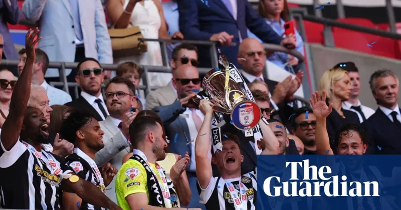 Notts County monte en League One