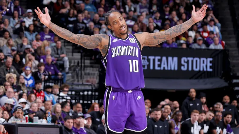 Nuggets signent DeMar DeRozan pour 1 an, 3,9 M$