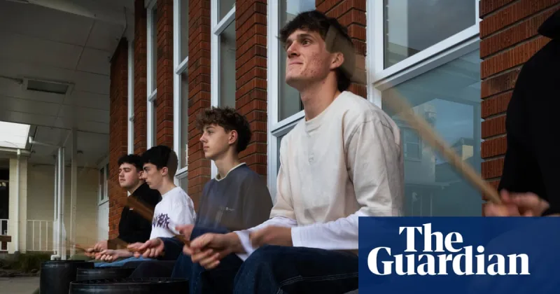 NZ Teens' Bucket Drumming Goes Viral