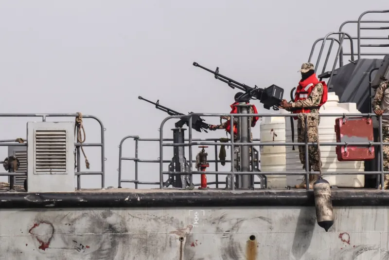 Oil prices dip as tankers navigate Middle East tensions