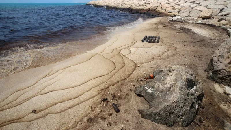 Oil Tankers Going Dark to Evade Attacks Raises Spill Risk