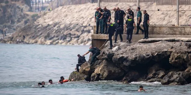 Over 1,500 migrants reach Spain's Ceuta from Morocco