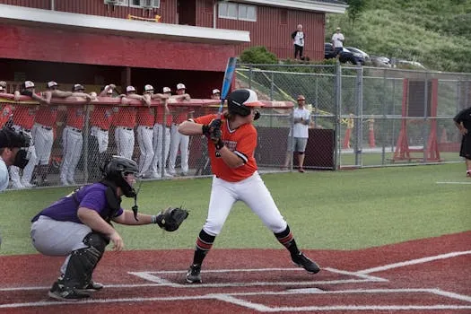 Pahmeier leads Warriors to victory over Miners