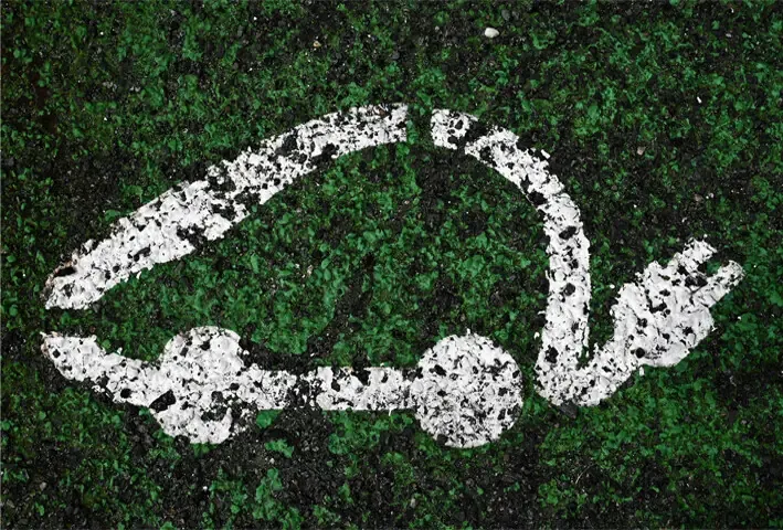 Pakistan Art Market: Undocumented Trade Hinders Growth