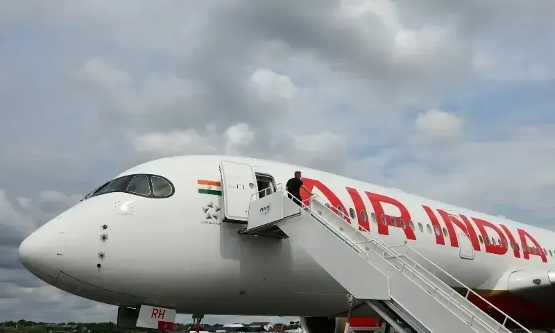 Pakistan Extends Airspace Ban on Indian Flights to June 24