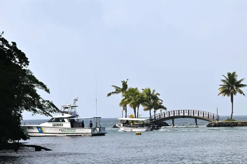 Palau arrête les recherches de plongeurs disparus