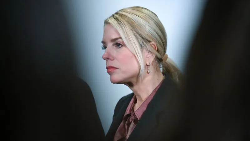 Pam Bondi Diagnosed with Thyroid Cancer, Recovering