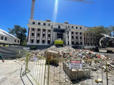 Parliament committee dismisses rebuild irregularities claims