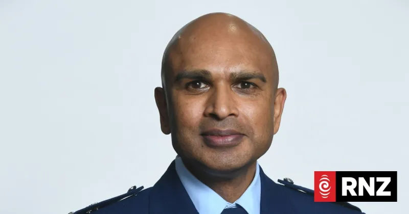 Police manager sorry for delay in Naidoo Labour bid