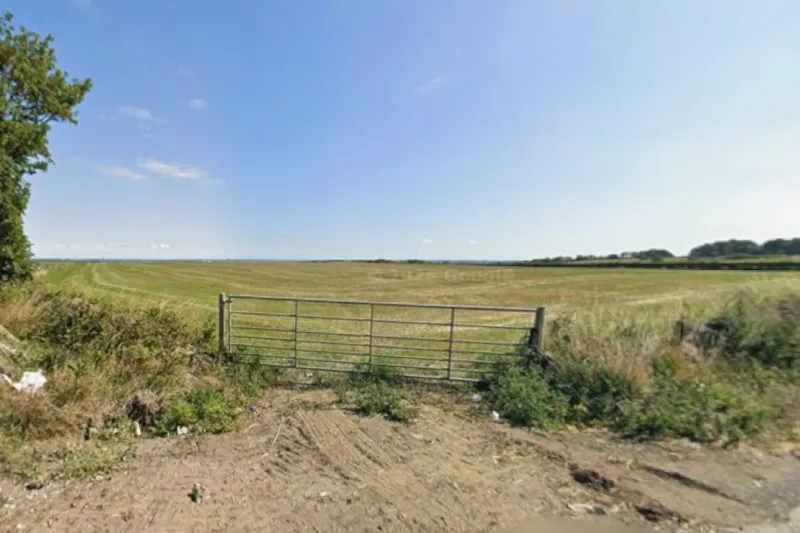 Police probe Midgley flasher incident near Wakefield