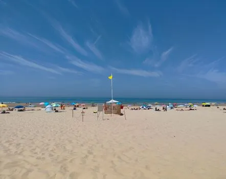 Portugal Weekend Weather: Sunny, Hot, and Dry