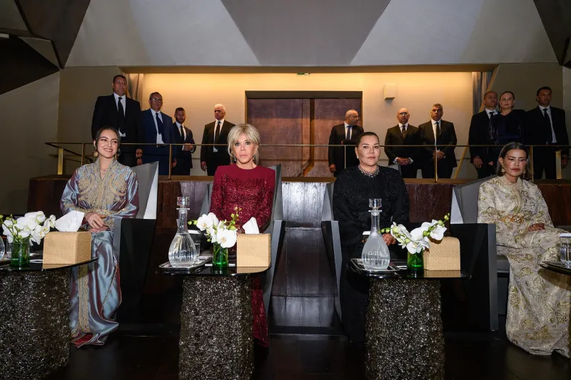 La princesse Khadija du Maroc rencontre Brigitte Macron à Rabat