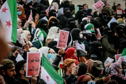 Rabat : rassemblement pour la démocratie et la libération des détenus