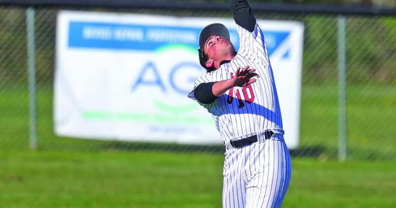 Rangers Edge Commodores in Close Contest