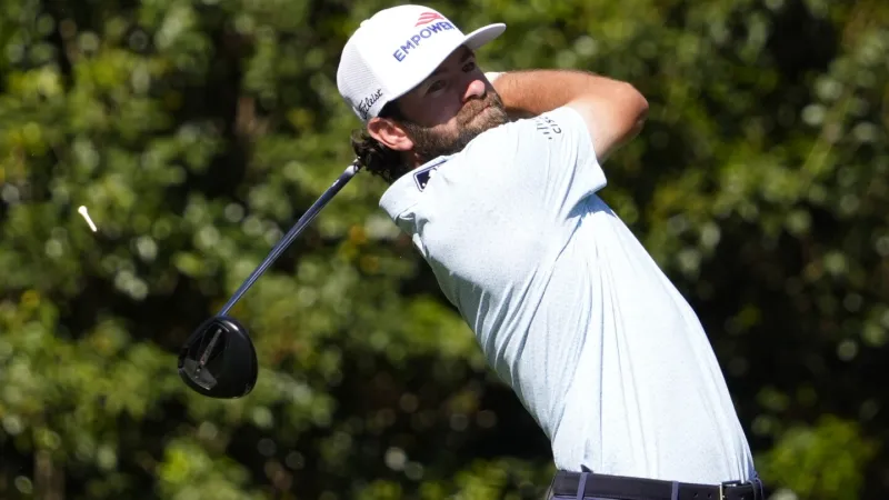 Record scoring tightens Masters leaderboard for final round