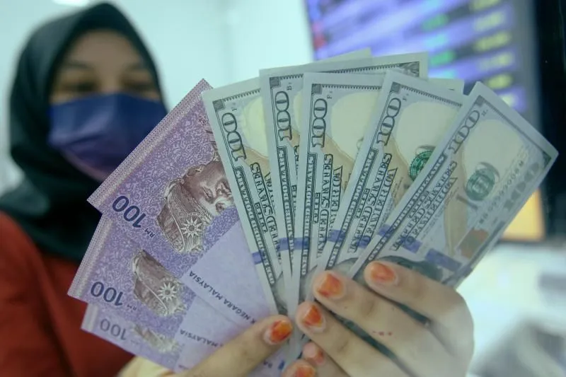 Ringgit Opens Slightly Higher Against US Dollar