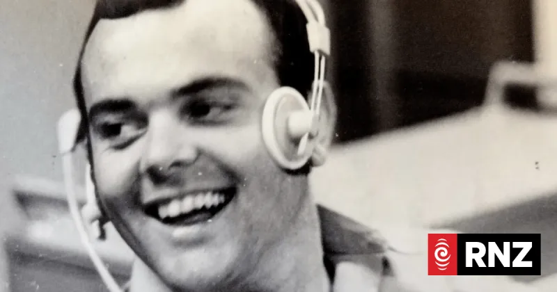 Robert Taylor, NZ bird call pioneer, dies at 82