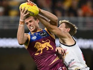 Le Lion rookie embrasse un nouveau rôle en défense