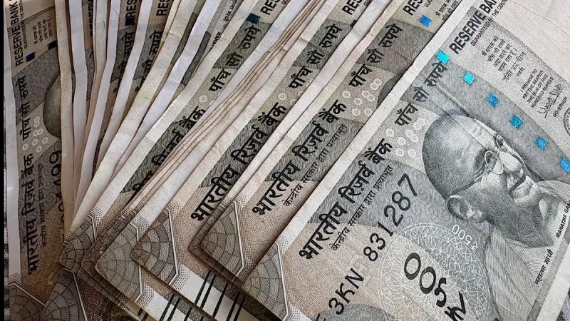 Rupee Reality: Fact-Check Needed