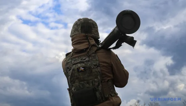 La Russie frappe l'Ukraine avec des missiles hypersoniques et des drones