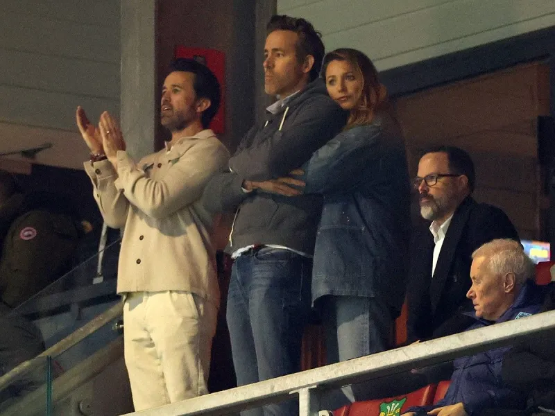 Hollywood Duo Reynolds and McElhenney Step Into Commentary Booth for Welsh Derby