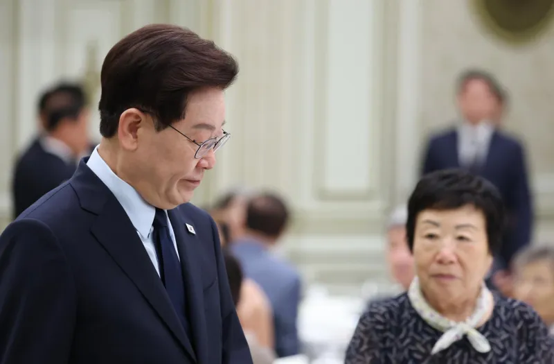 S. Korea's Lee vows to review 22 policy hurdles to marriage