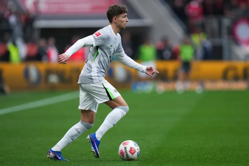 Schalke 04 in Talks for Jesper Lindstrøm Transfer