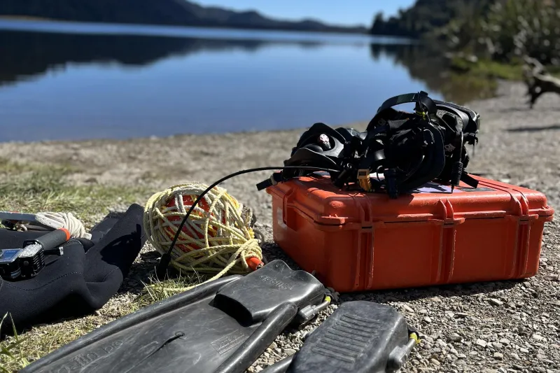 Search for missing Dunedin plane in remote lake ends