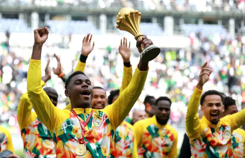 Senegal displays AFCON trophy in friendly win over Peru