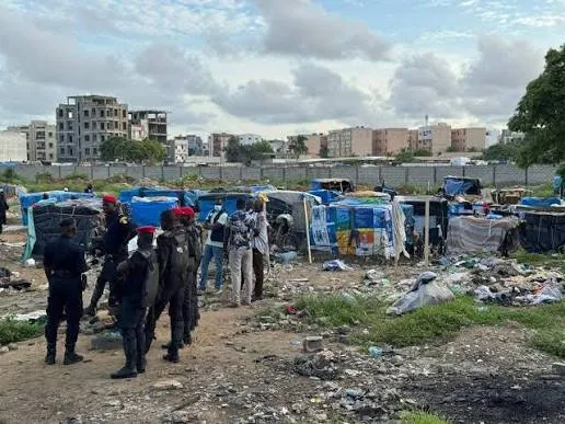 Sénégal : l'expulsion des sans-papiers n'est pas une solution durable