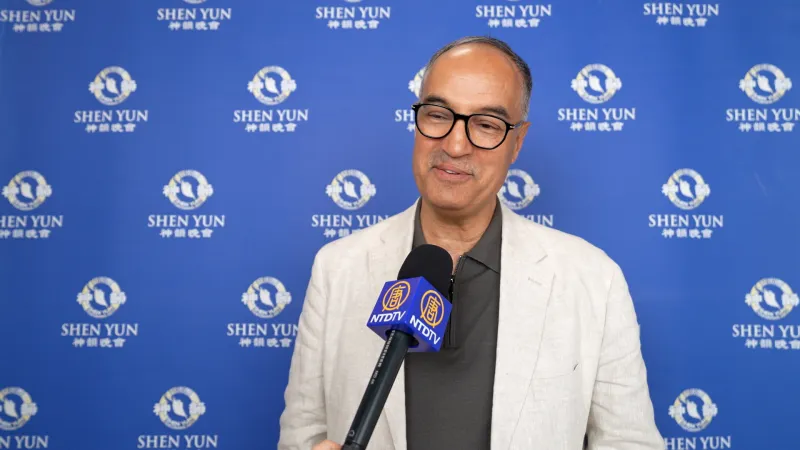 Shen Yun Performance Praised by Ophthalmology Professor