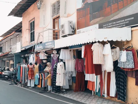 Shopping Day Celebrated at Local Outlets